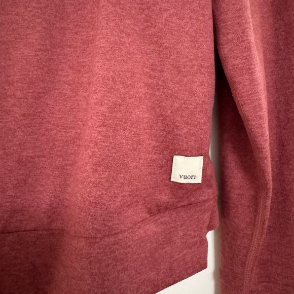Vuori Halo Essential Hoodie - Picture 4 of 5